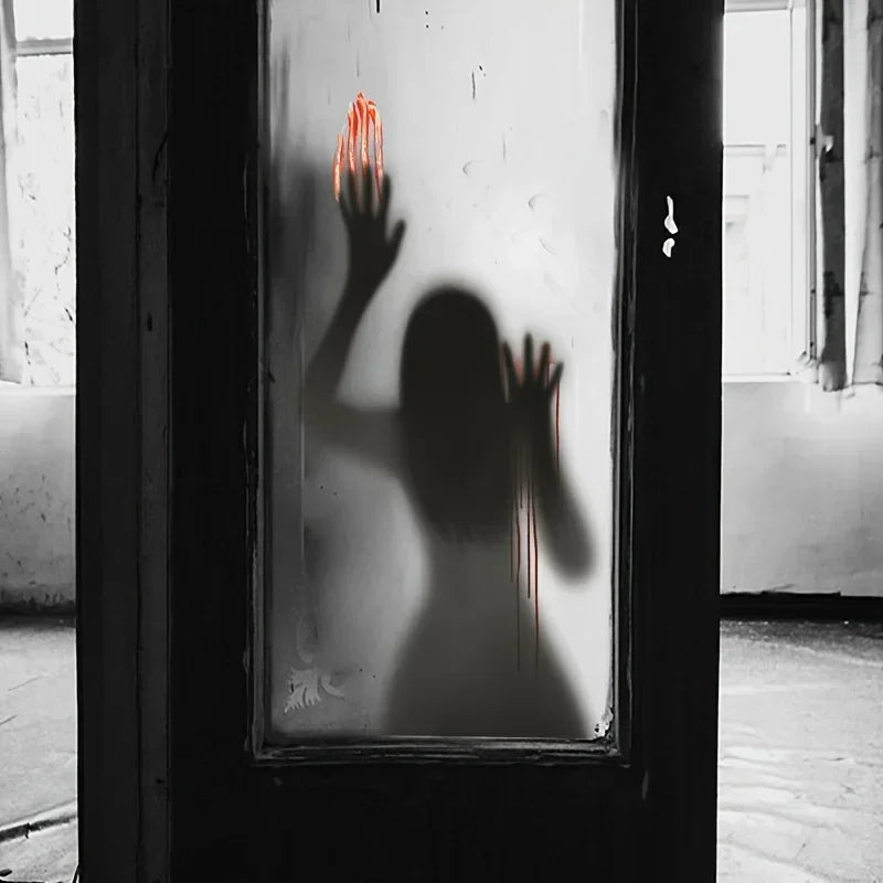 Dekoracja okienna ze szkła – straszne wzory