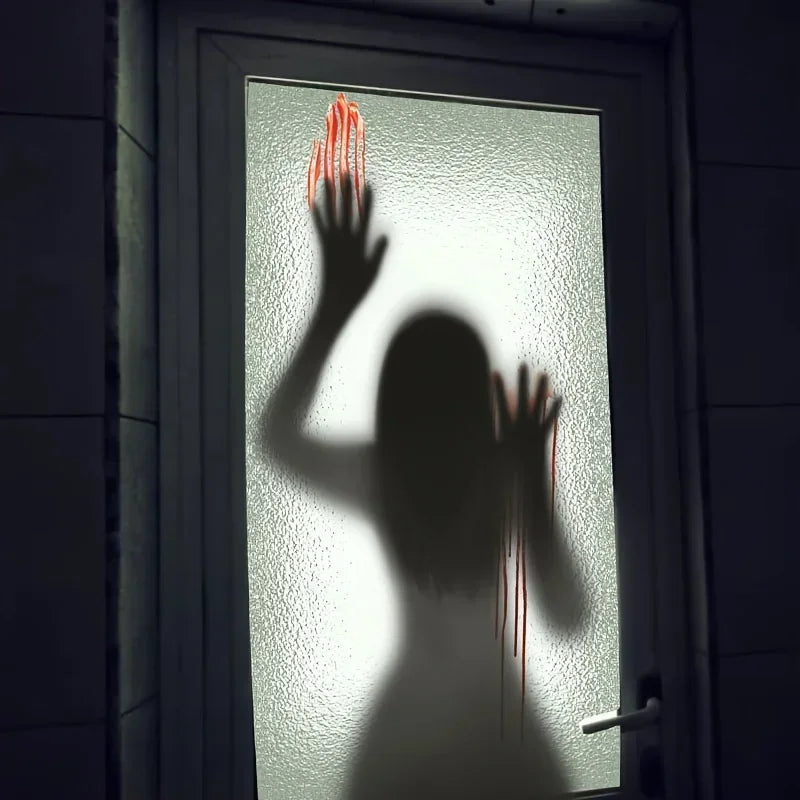 Dekoracja okienna ze szkła – straszne wzory